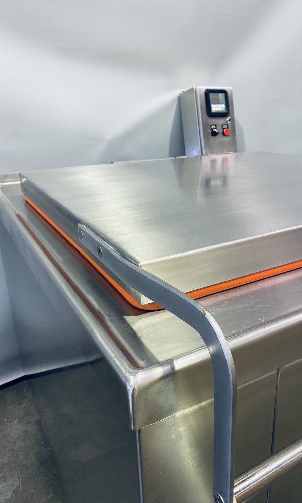 Visser goes occassion Bastra 2000 Plus 300L kokketel - VERKOCHT