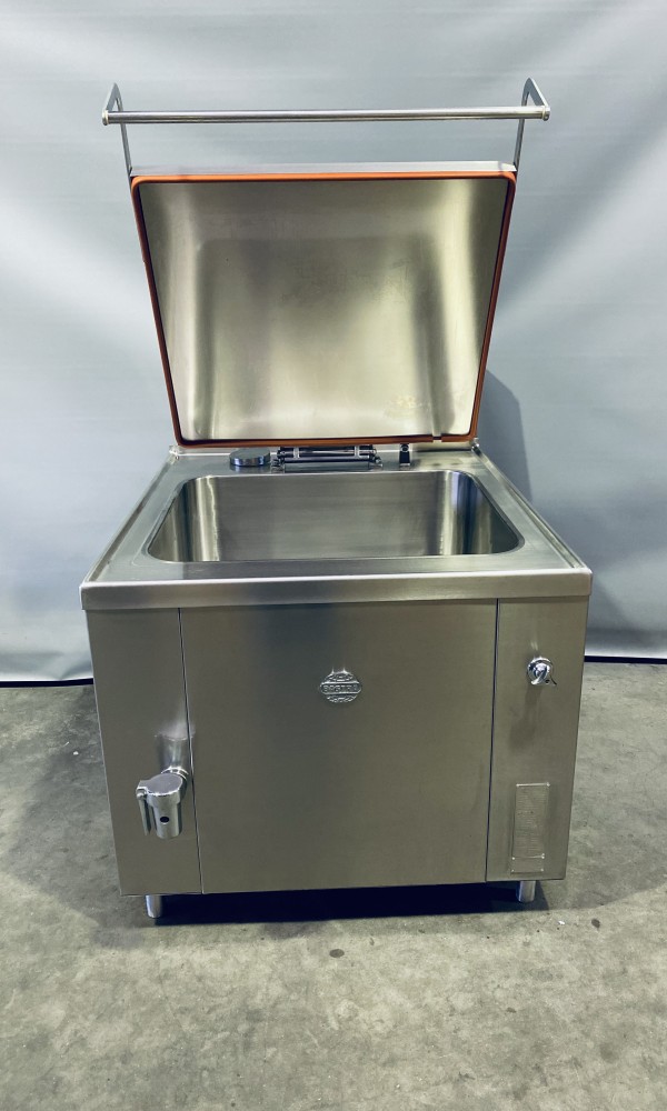 Visser goes occassion Bastra 2000 Plus 300L kokketel - VERKOCHT