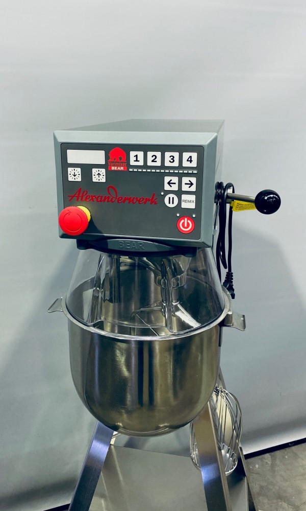 Visser goes occassion Bear Varimixer planeetmenger